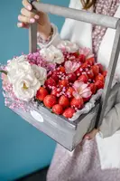Оригинальные ягодные букеты